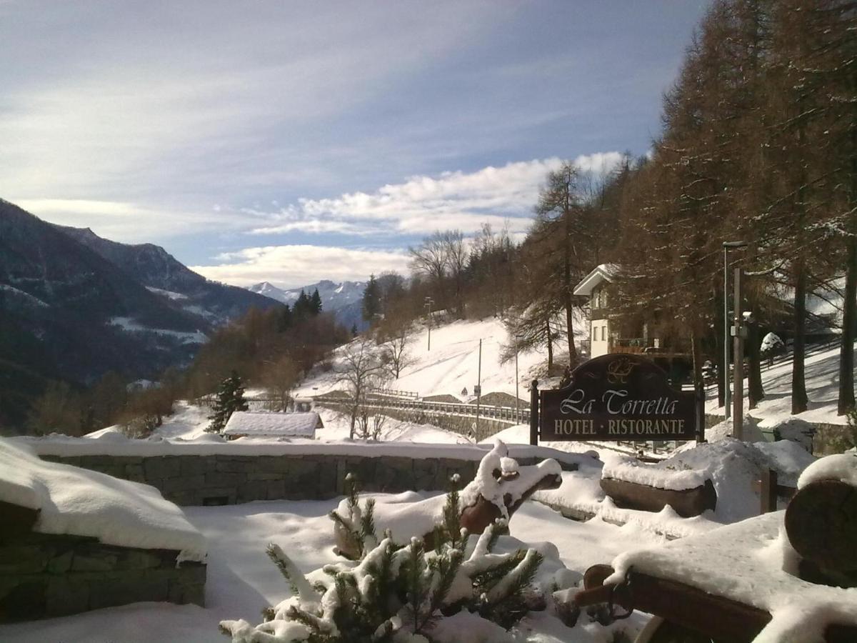 La Torretta Hotel Challand-Saint-Anselme Buitenkant foto