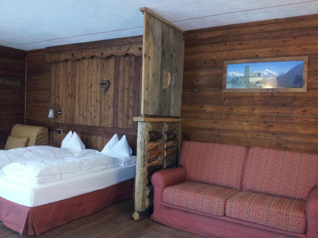 La Torretta Hotel Challand-Saint-Anselme Buitenkant foto