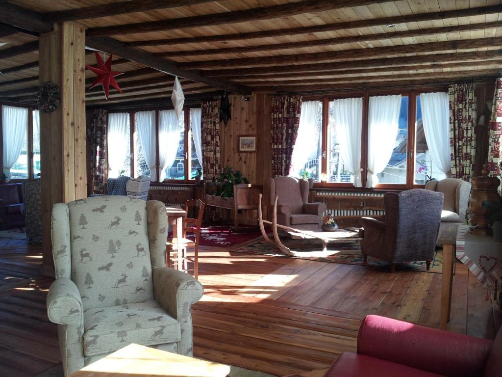 La Torretta Hotel Challand-Saint-Anselme Buitenkant foto