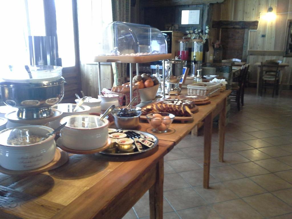 La Torretta Hotel Challand-Saint-Anselme Buitenkant foto