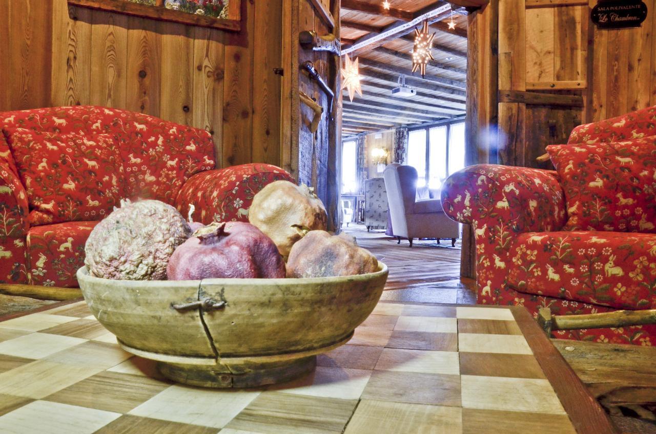 La Torretta Hotel Challand-Saint-Anselme Buitenkant foto
